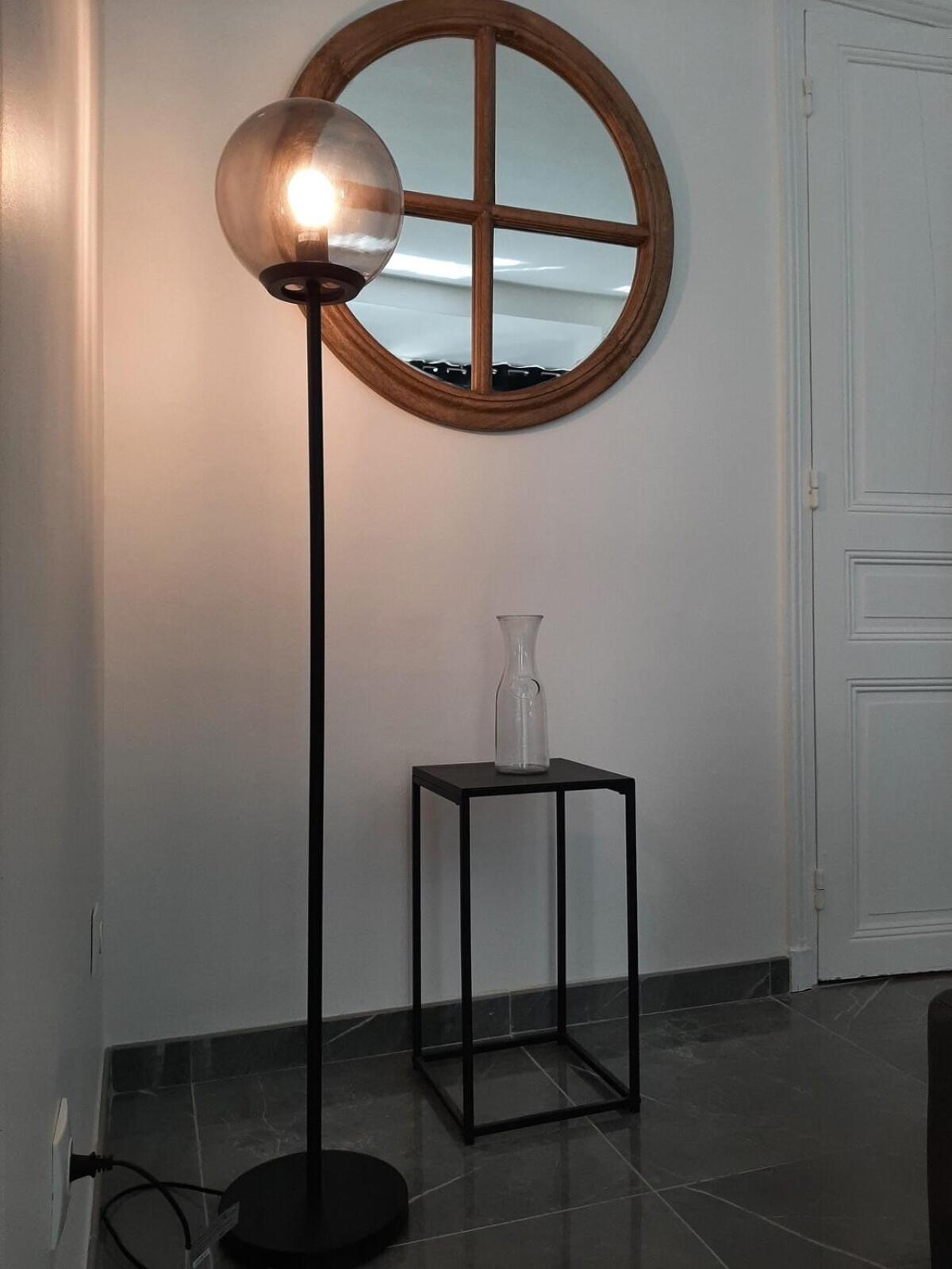 Sweet Apartment In Paris Montmartre Bagian luar foto